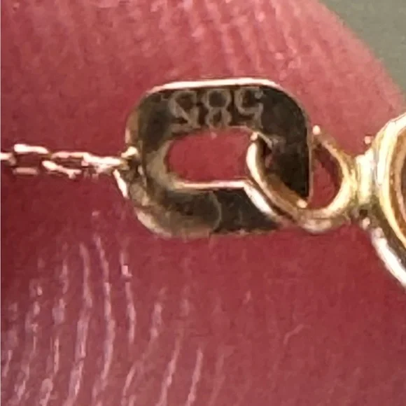 Dainty 14k solid gold and enamel station bracelet - Picture 2 of 4